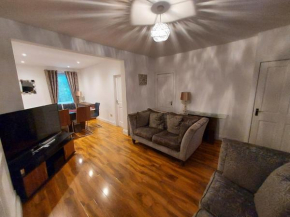 Wellogate Place Holiday Home